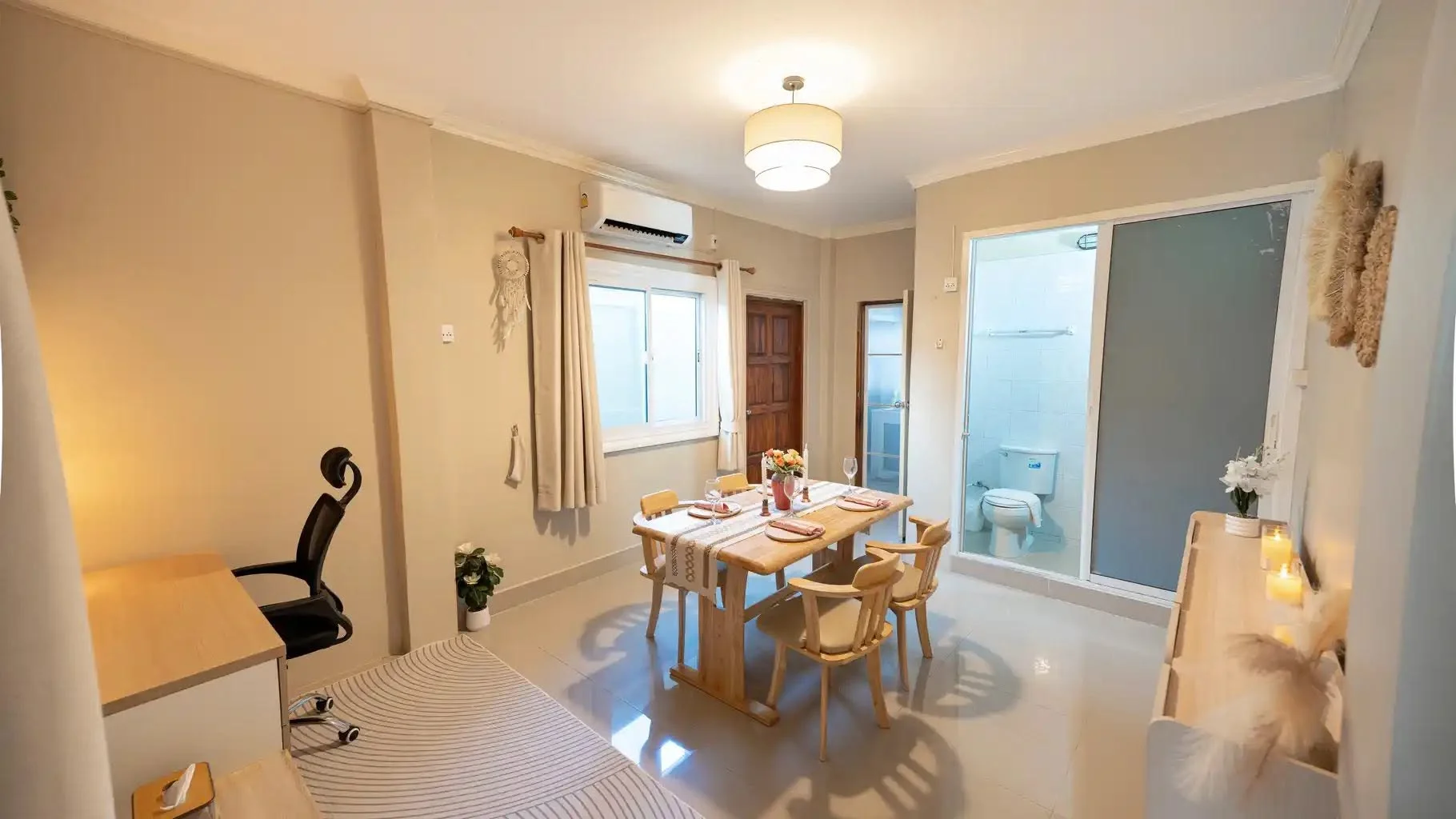 Open-plan living and dining area with sea view in 2-bedroom villa, Rawai